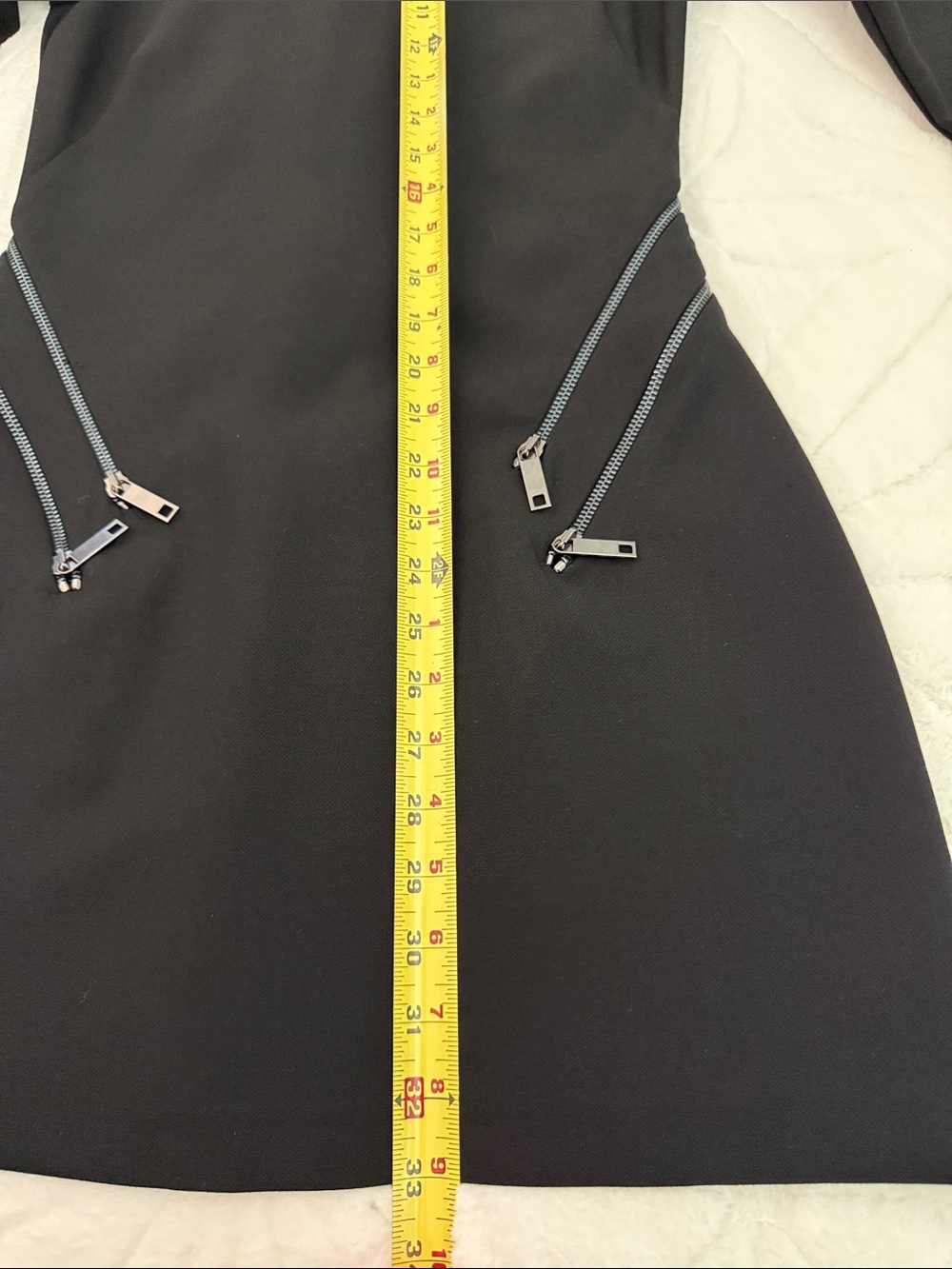 ZARA Classic Black Long-Sleeve Mini Dress with Zip Accents - Picture 7 of 10